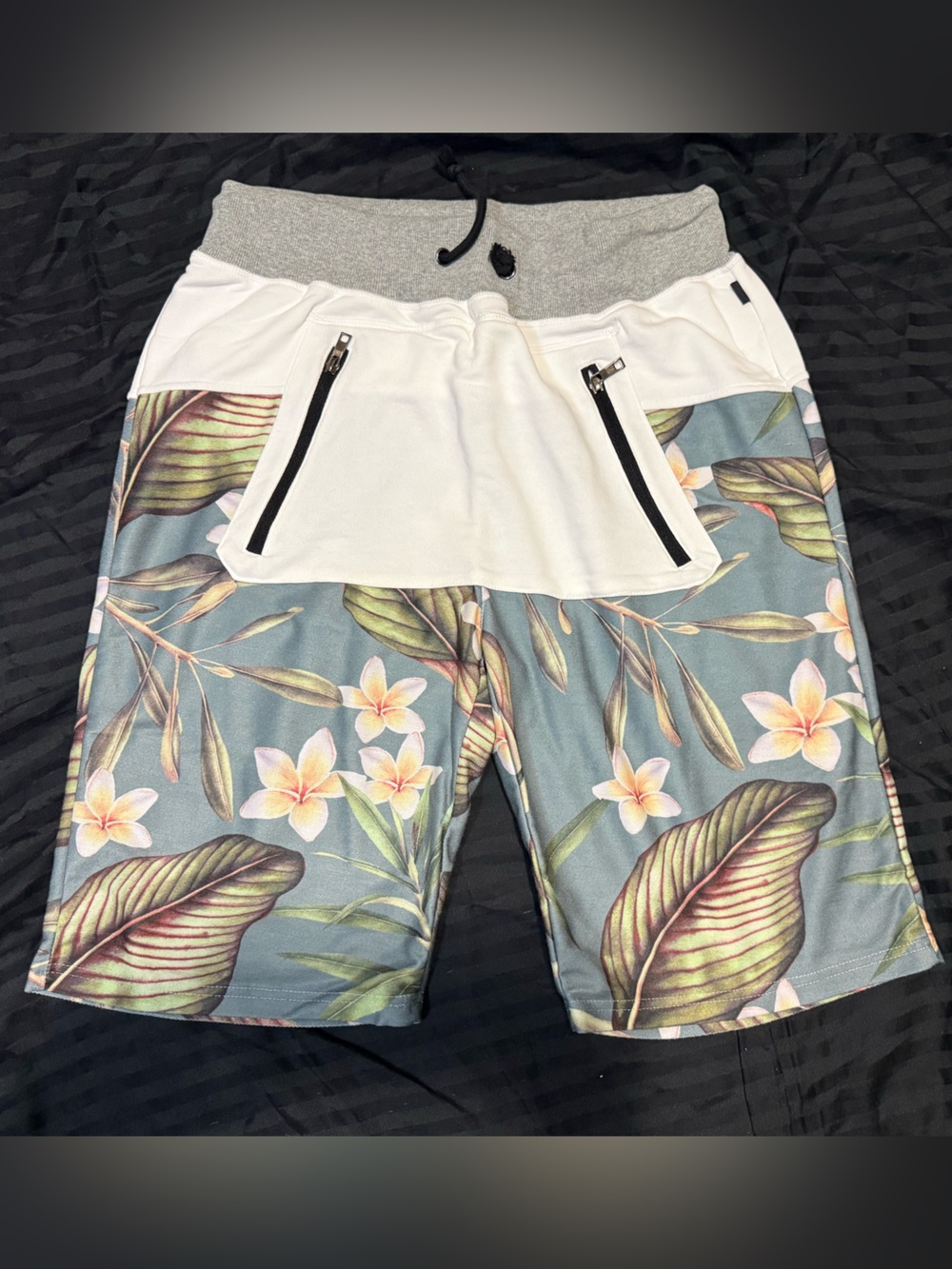 Asphalt Tropical Floral Hybrid Shorts XL